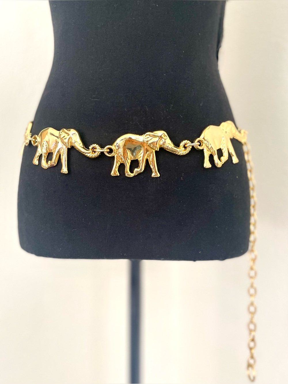 Vintage Elephant Gold Chain Belt - Picture 3 of 8